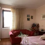 Roma Essence